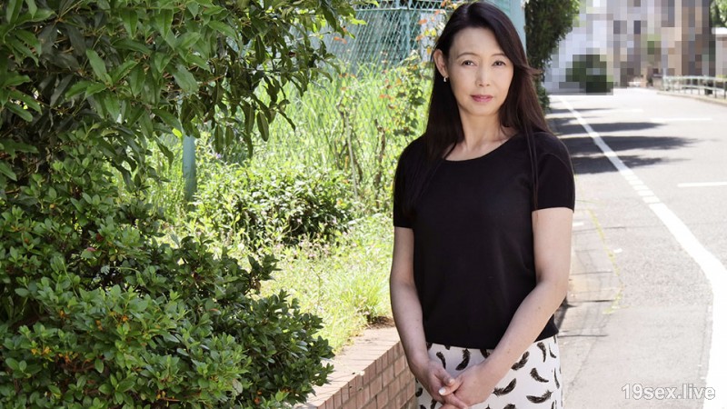 정액하는 유부녀들 76 ~남자의 추출물이 젊음의 비모~