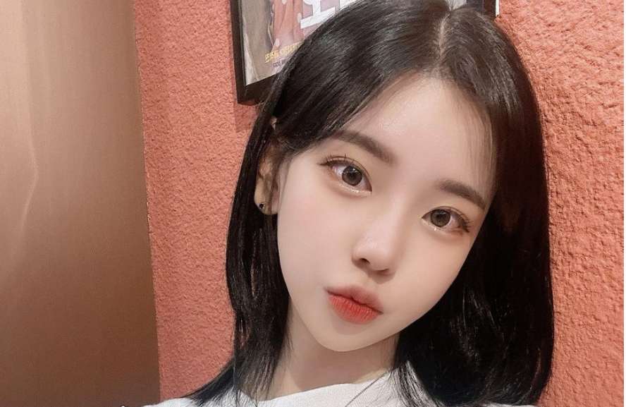 아나운서에서 BJ로 전향한 기룡이 뒤태