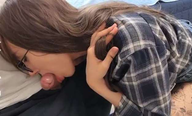 얼공 브랫수연 청바지에 체크남방