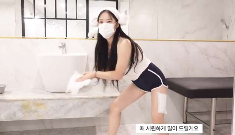 어서오세요~때 시원하게 밀어드릴게요